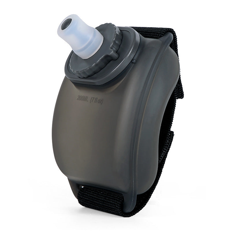 SportFlow™ – Portable Wrist Water Bottle for Outdoor Training